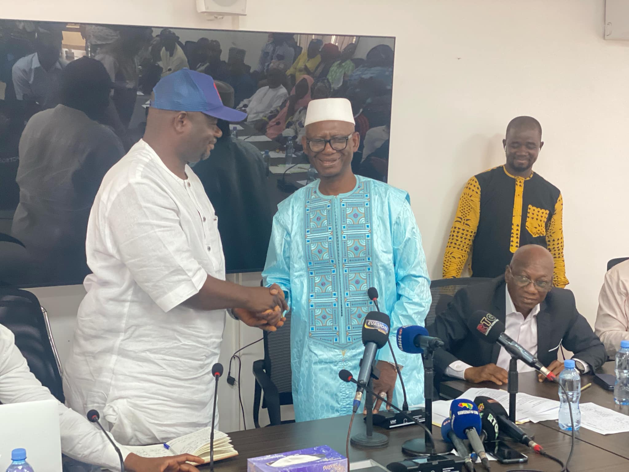 Ministère des sports-Présentation des vœux de nouvel an des Fédés: Les efforts de la FGF reconnus par le ministre Bogola Haba !