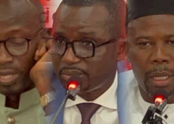 Guinée : des partis politiques exigent plus de visibilité sur les médias publics