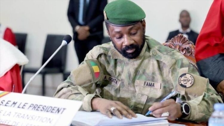 AES : vers la dissolution des partis politiques au Mali…