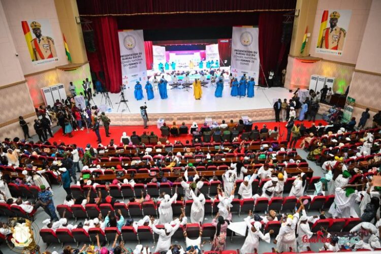 Guinée : le Conseil national des femmes voit enfin le jour après 21 ans d’attente