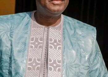 Caution à 900 millions GNF pour la Présidentielle: “Ce n’est pas une compétition d’hommes d’affaires”, réagit Dr Faya