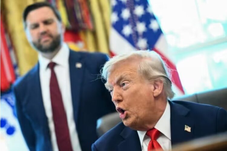 Présidentielle 2028 aux Etats-Unis : Donald Trump exclut de passer par la vice-présidence pour se maintenir au pouvoir, même s’il aurait « le droit de le faire »