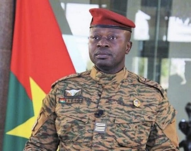 Togo- Burkina: Le lieutenant- colonel Paul-Henri Sandaogo Damiba, extradé de Lomé discrètement vers Ouagadougou sous haute sécurité militaire Exclusif