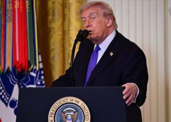 Iran : Donald Trump menace d’anéantir toutes les centrales électriques, les puits pétroliers et l’île de Kharg